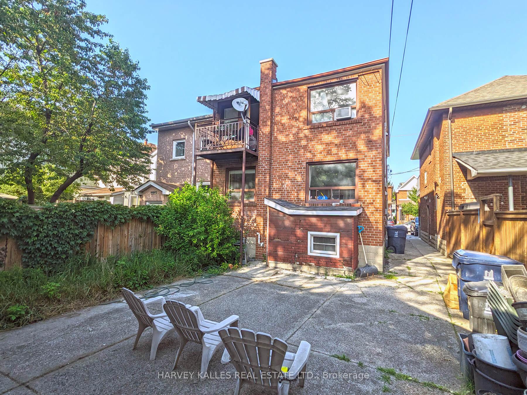 Photo 12 of Unit Lower, 242 Robina Avenue, Toronto, Oakwood Village — HOMEH