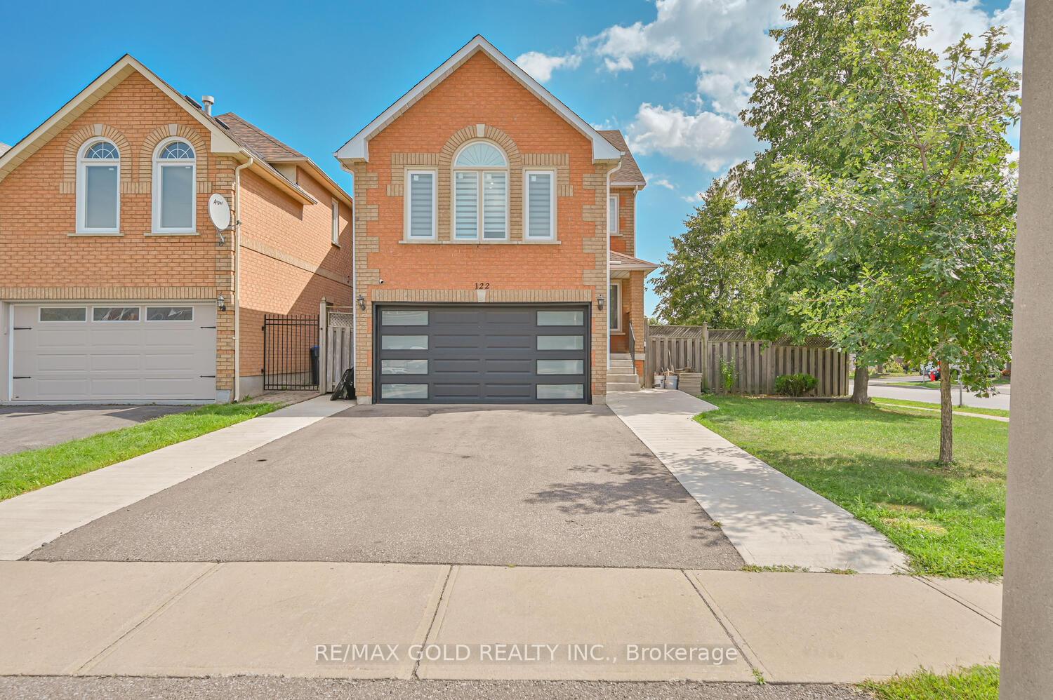 Photo 1 of 122 White Tail Crescent, Brampton, Fletcher's West — HOMEH