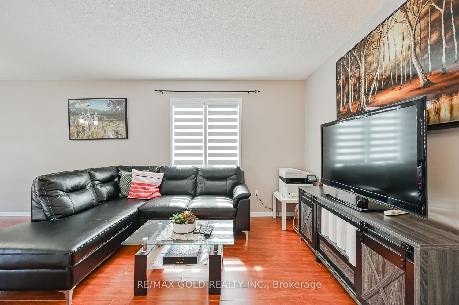 Photo 23 of 122 White Tail Crescent, Brampton, Fletcher's West — HOMEH