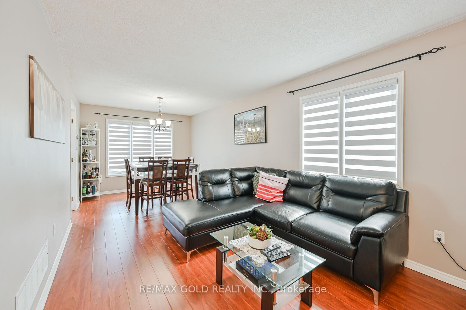 Photo 48 of 122 White Tail Crescent, Brampton, Fletcher's West — HOMEH