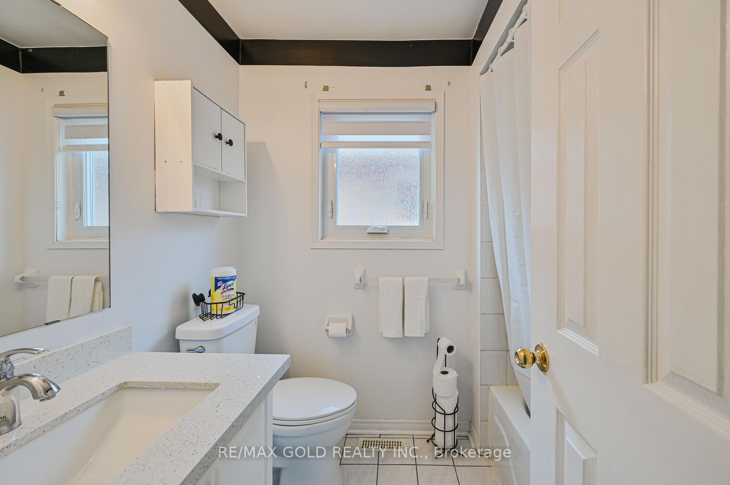 Photo 37 of 122 White Tail Crescent, Brampton, Fletcher's West — HOMEH