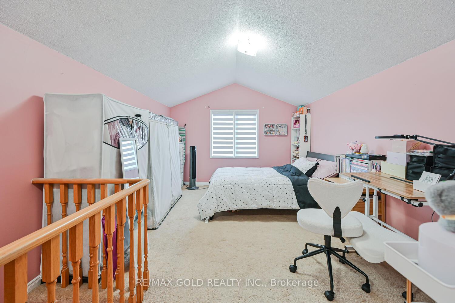 Photo 44 of 122 White Tail Crescent, Brampton, Fletcher's West — HOMEH