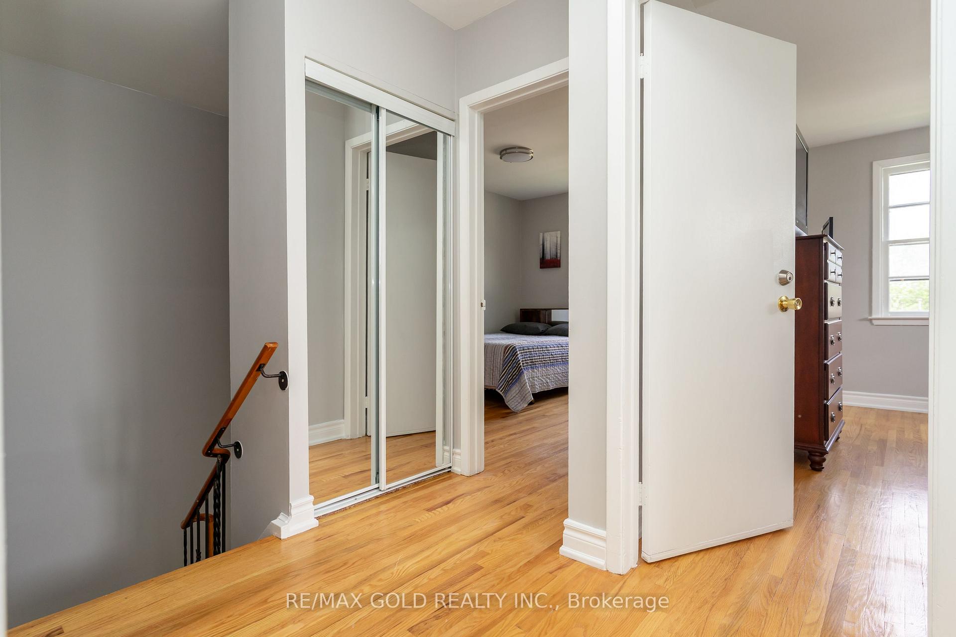 Photo 34 of 66 Danesbury Crescent, Brampton, Southgate — HOMEH
