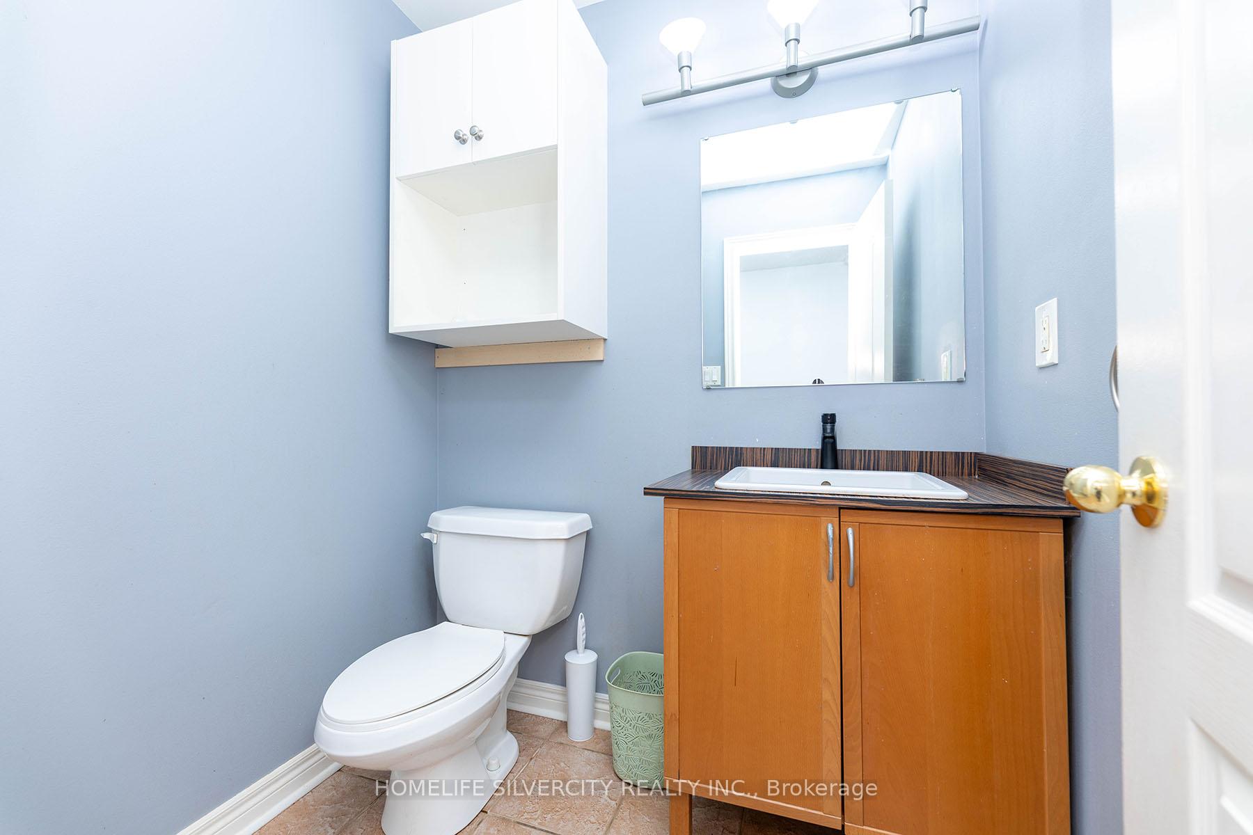 Photo 3 of 182 Tierra Avenue, Vaughan, Vellore Village — HOMEH