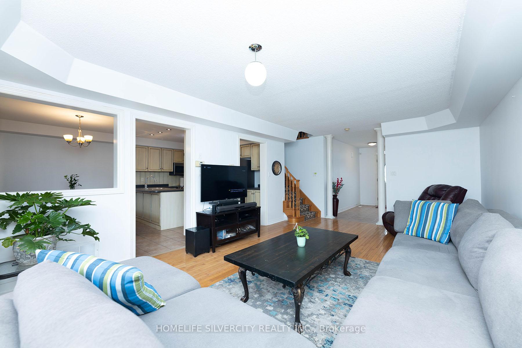 Photo 35 of 182 Tierra Avenue, Vaughan, Vellore Village — HOMEH