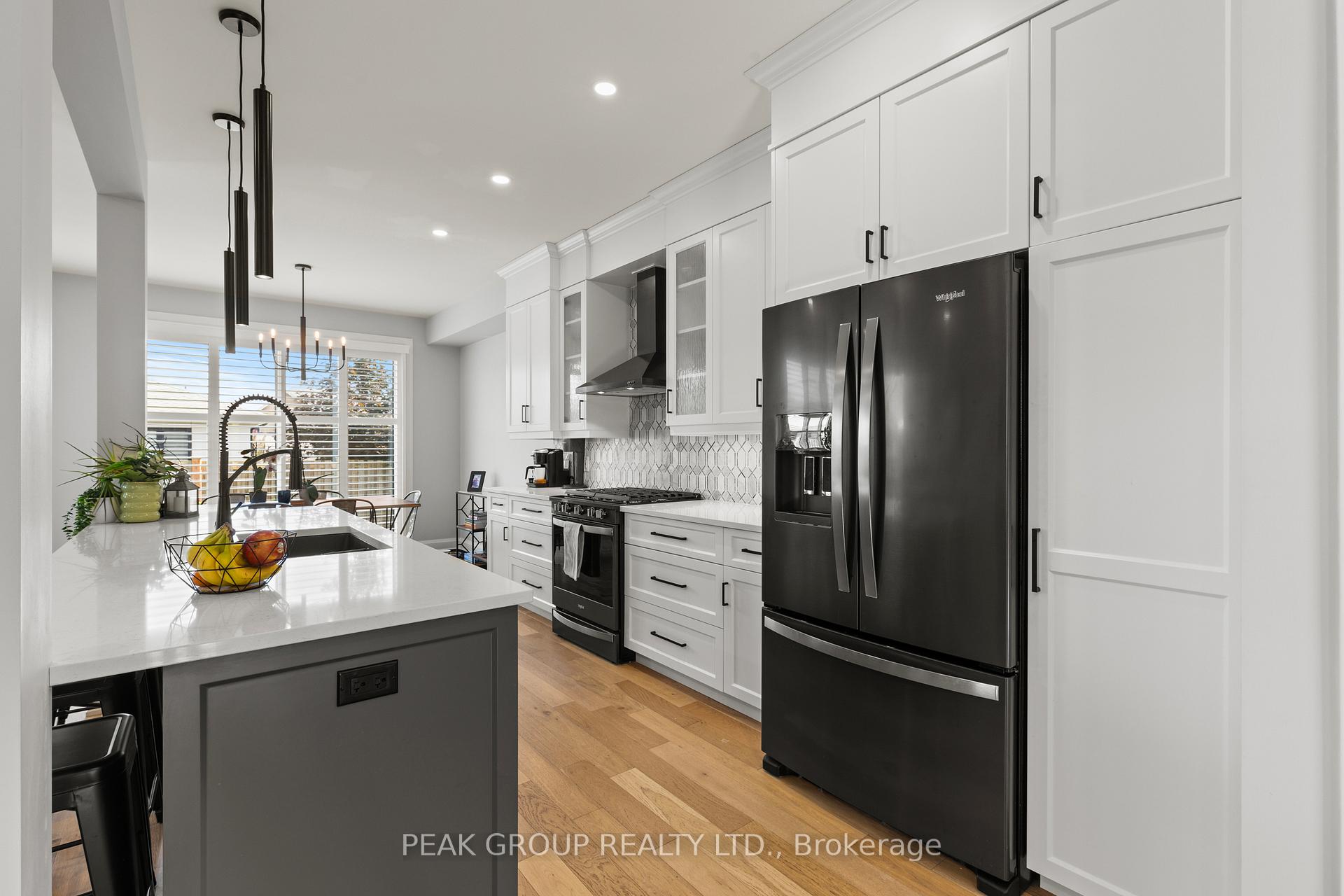 Photo 8 of 119 Susan Drive, Pelham, Fonthill — HOMEH