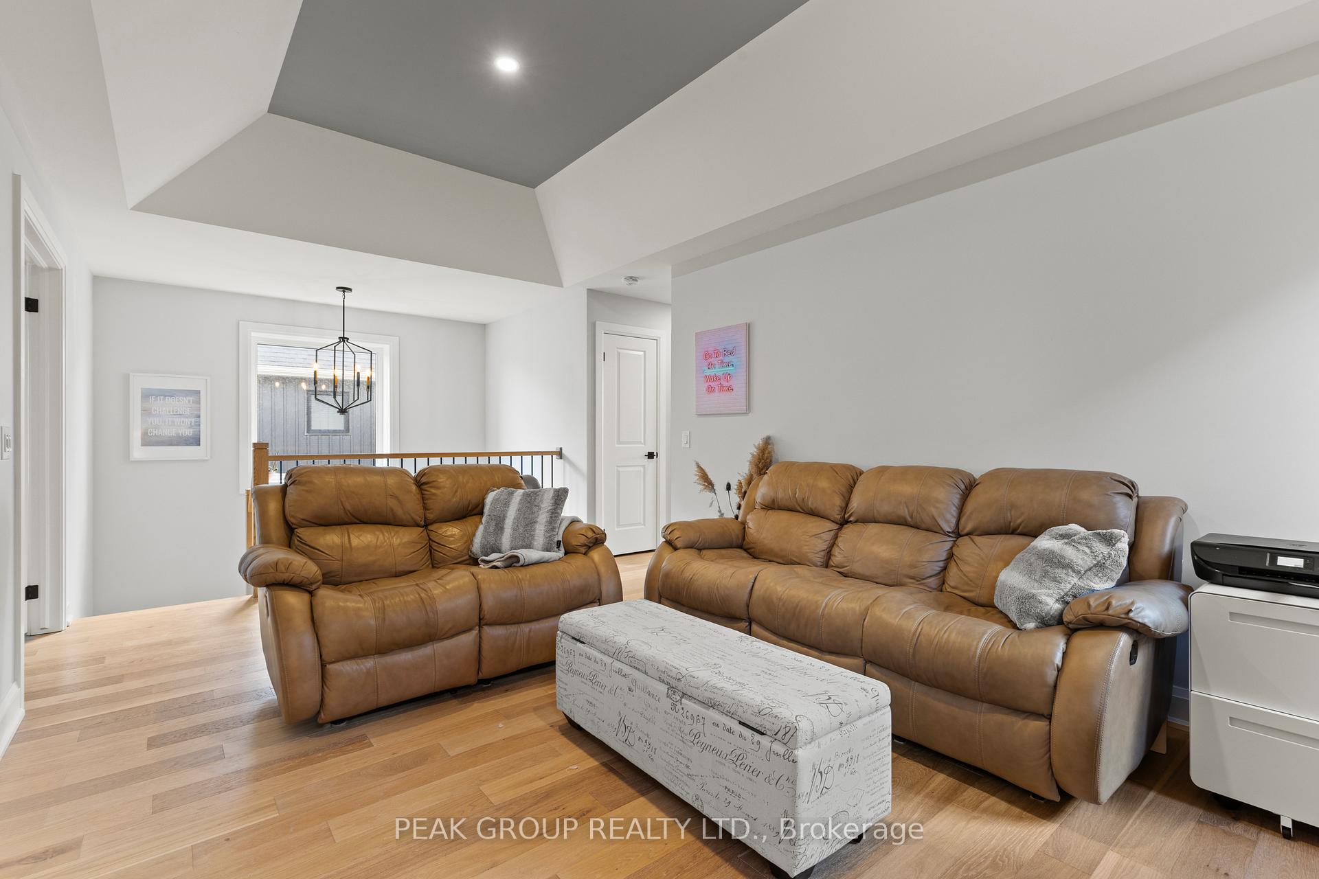 Photo 15 of 119 Susan Drive, Pelham, Fonthill — HOMEH