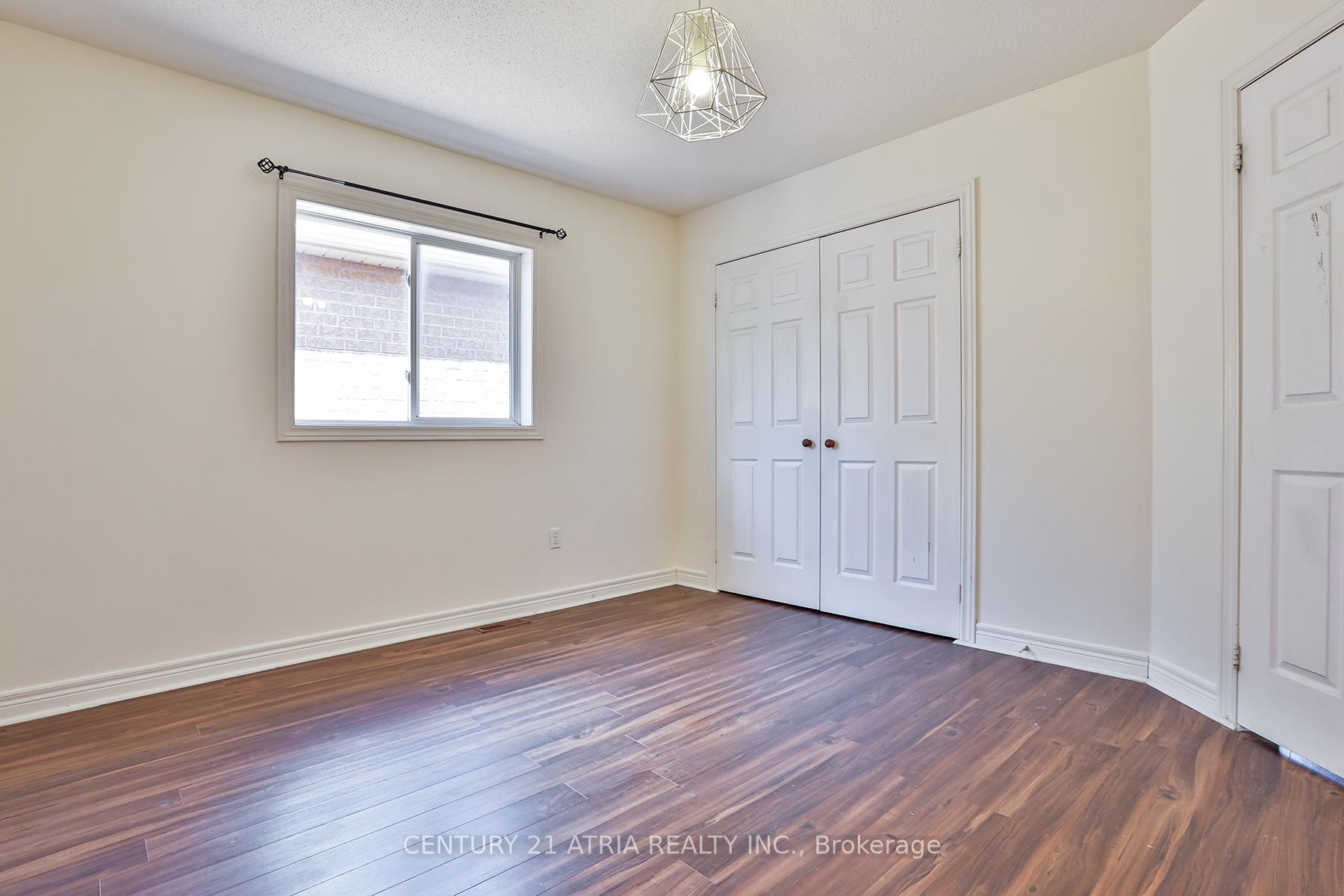 Photo 17 of 68 Sunburst Crescent, Markham, Greensborough — HOMEH