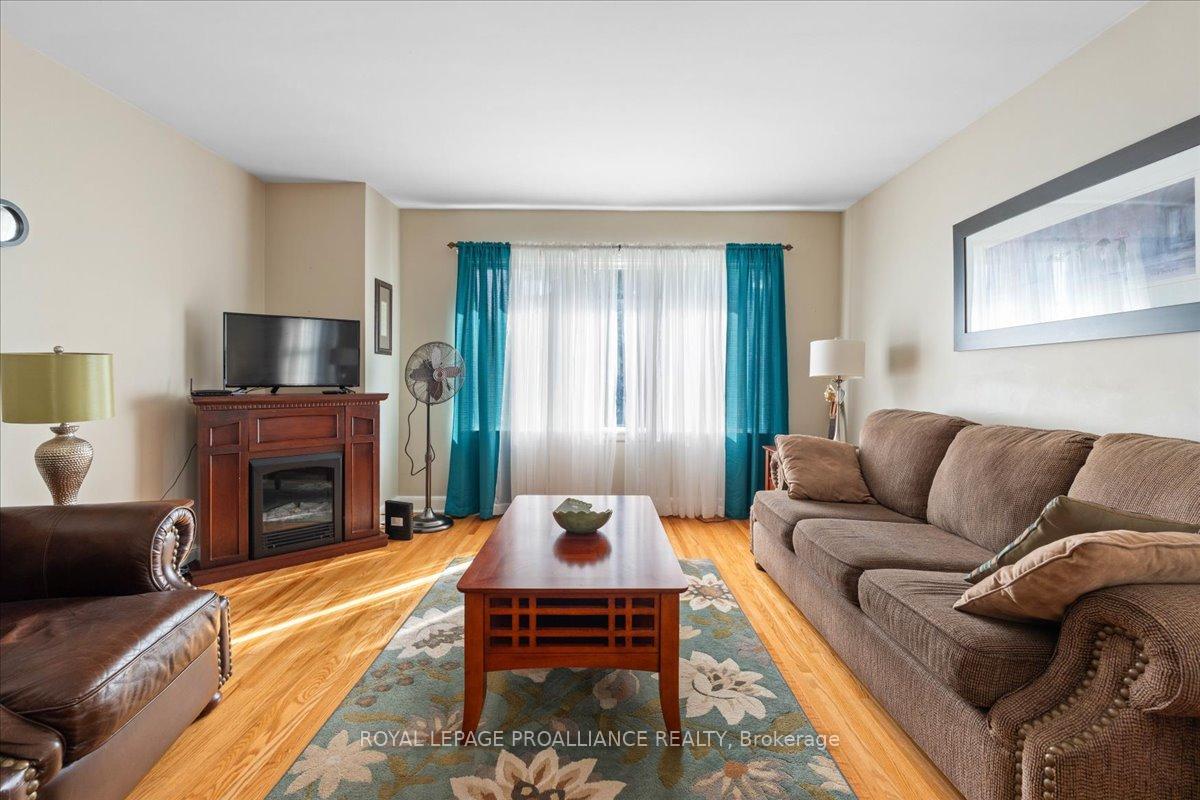 Photo 16 of 356 Dufferin Avenue, Belleville, Belleville Ward — HOMEH