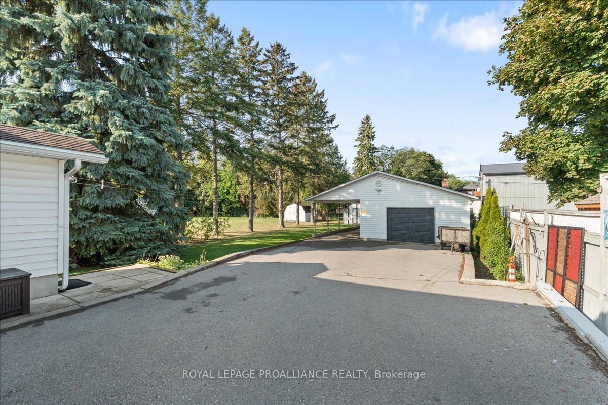 Photo 24 of 356 Dufferin Avenue, Belleville, Belleville Ward — HOMEH