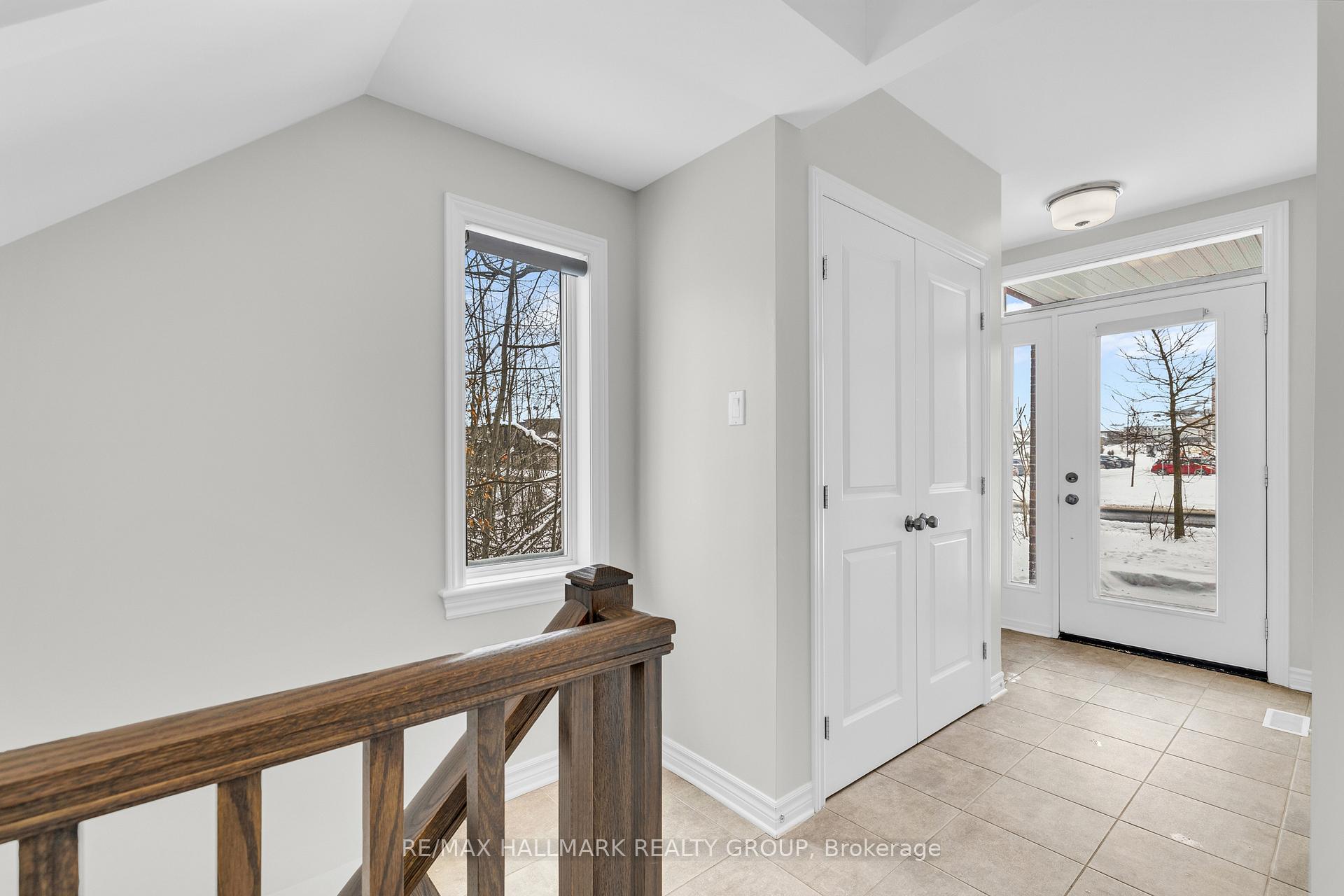 Photo 2 of 839 Miikana Road, Ottawa, Blossom Park/Kemp Park/Findlay Creek — HOMEH