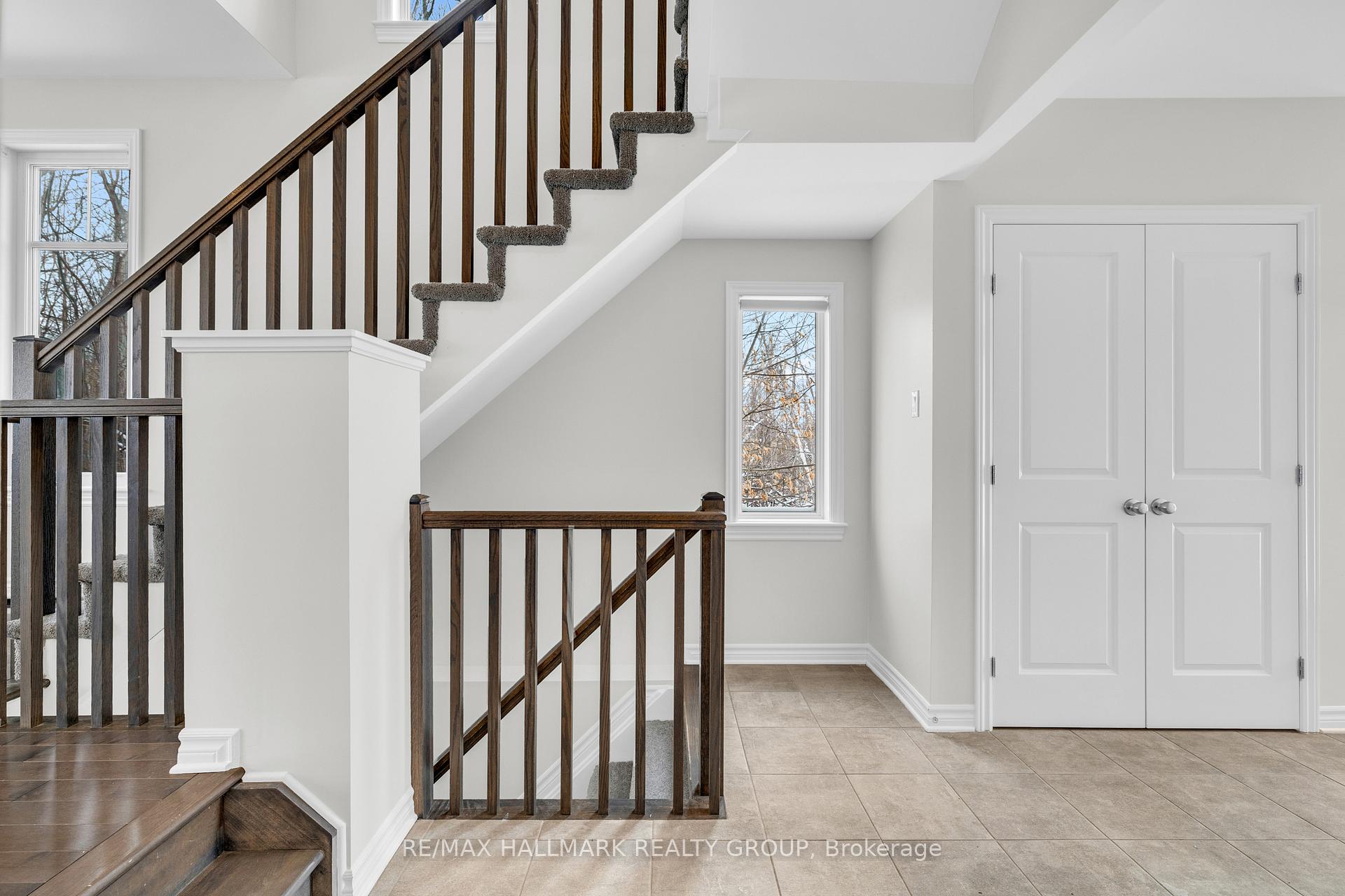 Photo 3 of 839 Miikana Road, Ottawa, Blossom Park/Kemp Park/Findlay Creek — HOMEH