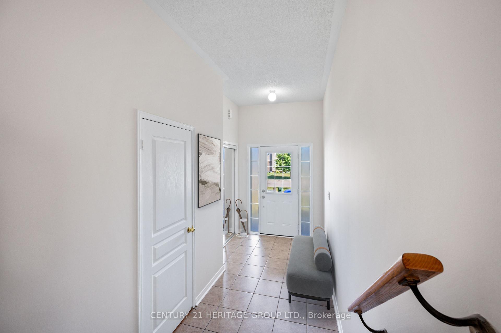 Photo 21 of 45 Ruthven Crescent, New Tecumseth, Alliston — HOMEH