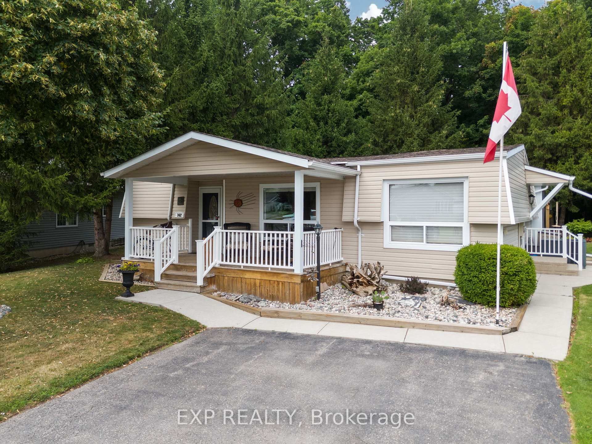 Photo 43 of 362 Shannon Boulevard, South Huron, Stephen — HOMEH