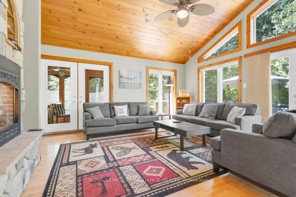 Photo 13 of 357 Clear Lake Lane 11, Tay Valley, Bathurst/Burgess & Sherbrooke (South Sherbrooke) Twp — HOMEH