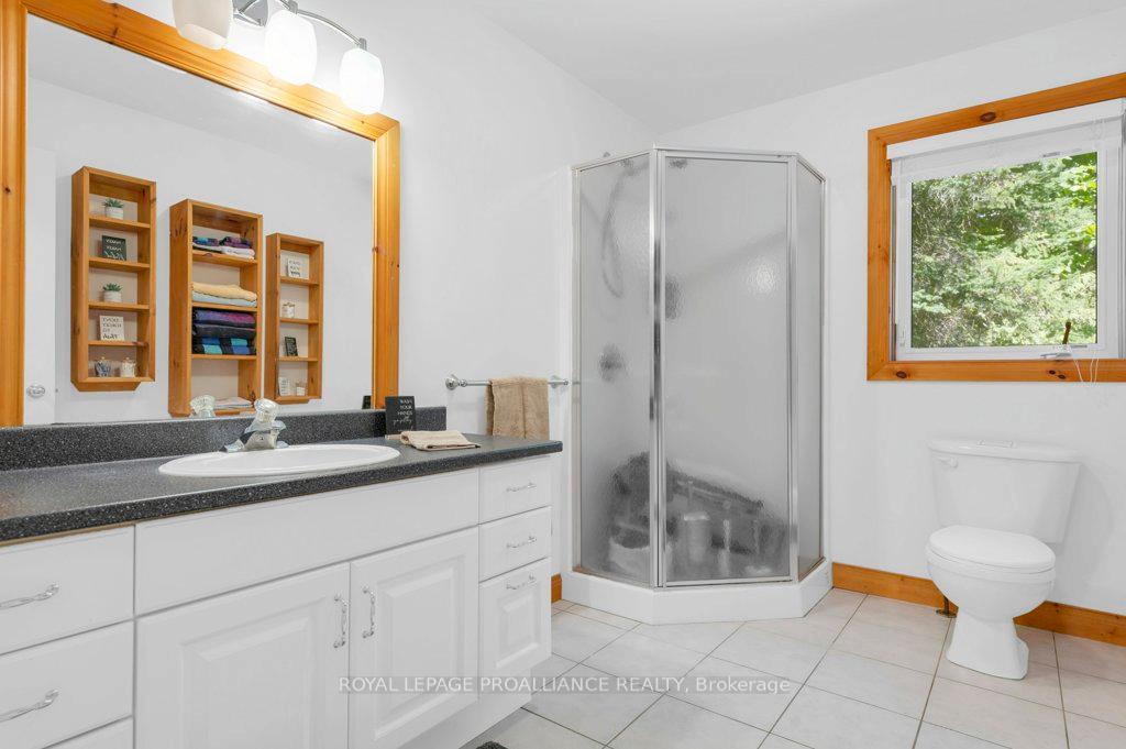 Photo 14 of 357 Clear Lake Lane 11, Tay Valley, Bathurst/Burgess & Sherbrooke (South Sherbrooke) Twp — HOMEH