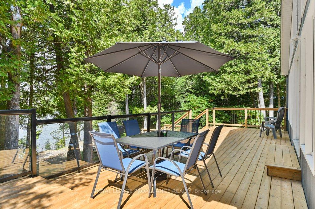 Photo 25 of 357 Clear Lake Lane 11, Tay Valley, Bathurst/Burgess & Sherbrooke (South Sherbrooke) Twp — HOMEH
