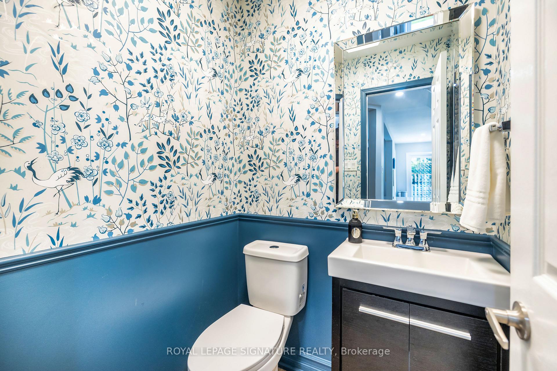 Photo 36 of 27 Twelve Oaks Drive, Aurora, Aurora Village — HOMEH