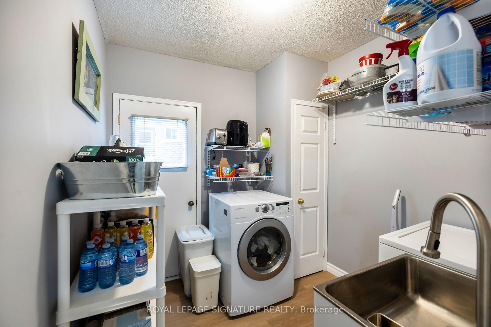 Photo 25 of 27 Twelve Oaks Drive, Aurora, Aurora Village — HOMEH
