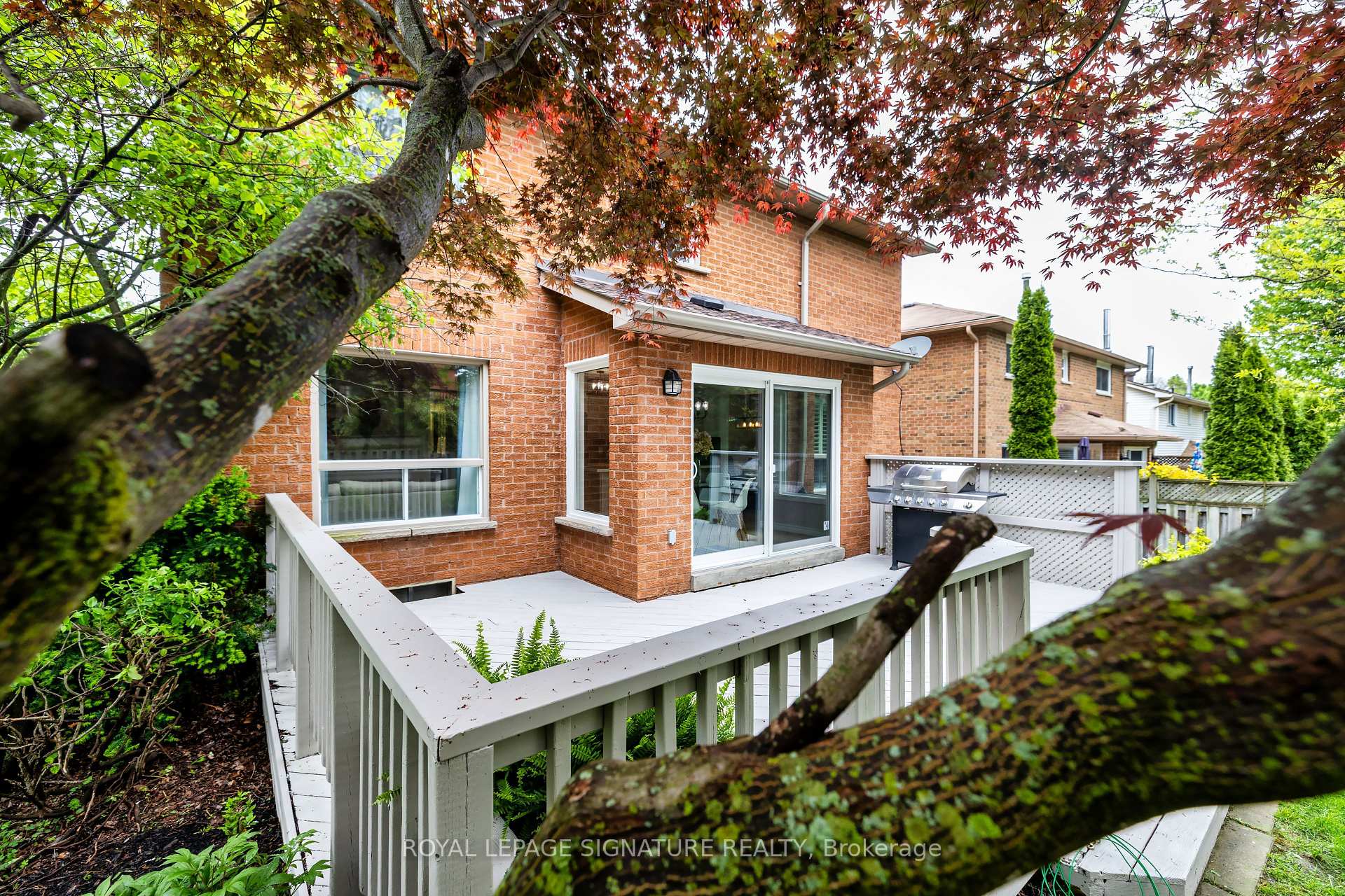 Photo 38 of 27 Twelve Oaks Drive, Aurora, Aurora Village — HOMEH