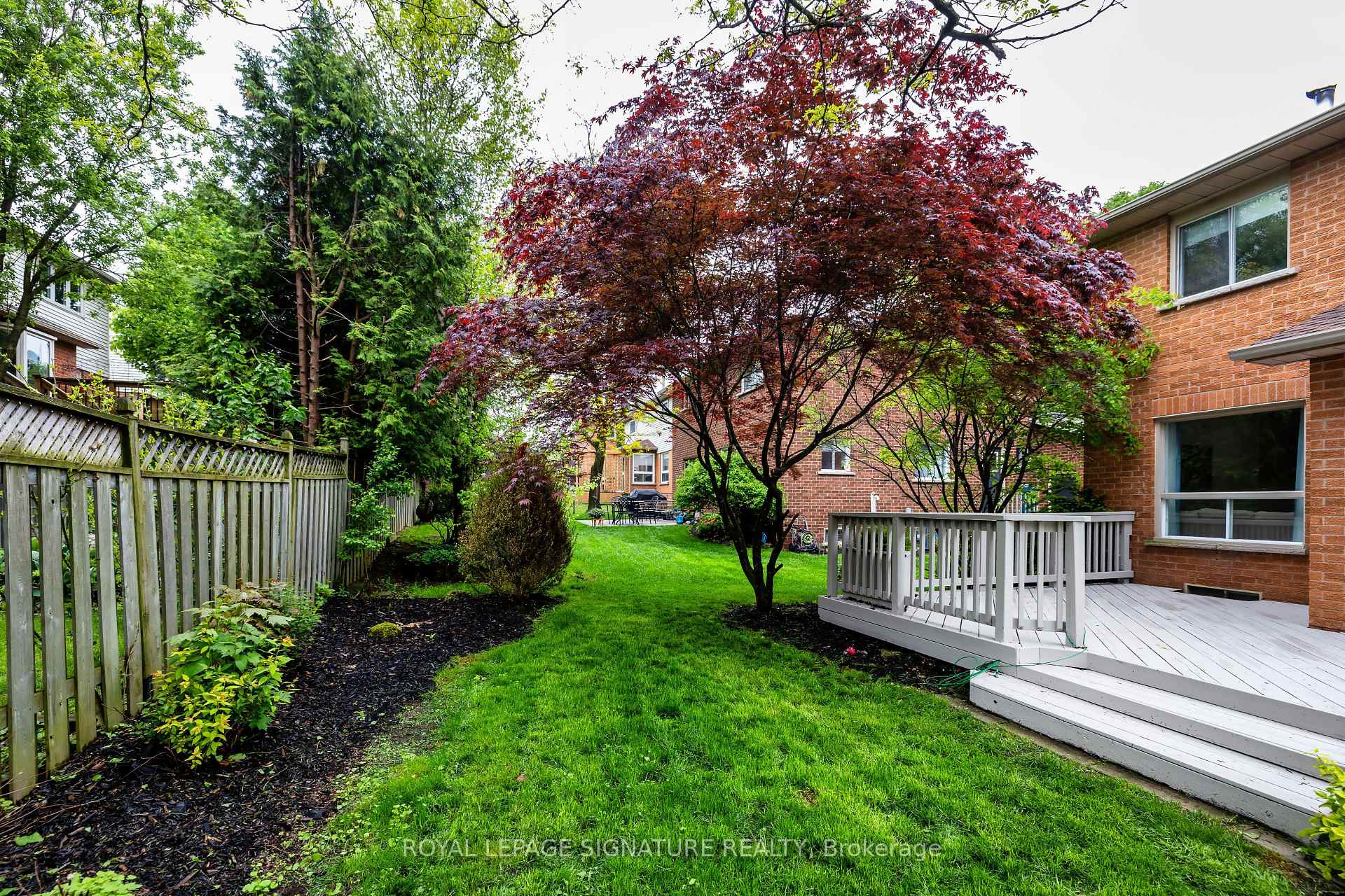Photo 35 of 27 Twelve Oaks Drive, Aurora, Aurora Village — HOMEH