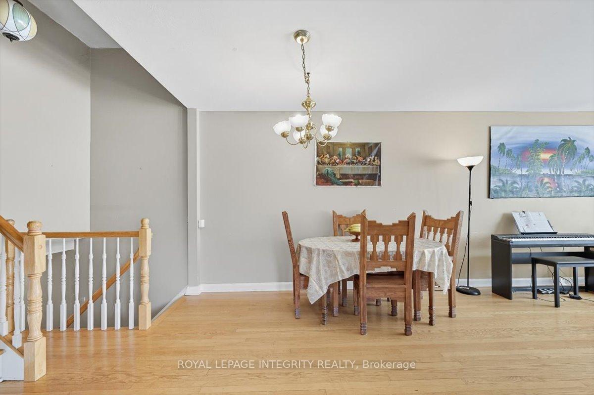 Photo 4 of 1293 Maitland Avenue, Ottawa, Copeland Park — HOMEH