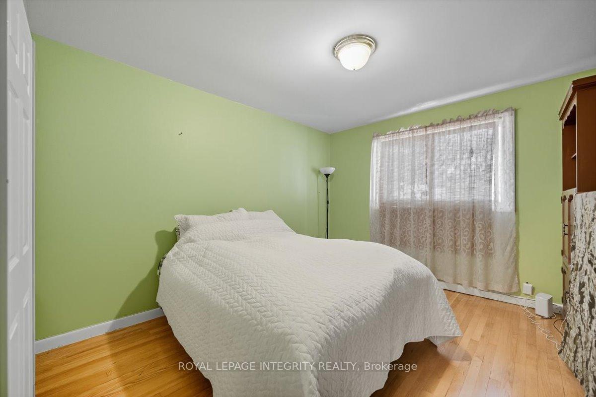 Photo 18 of 1293 Maitland Avenue, Ottawa, Copeland Park — HOMEH