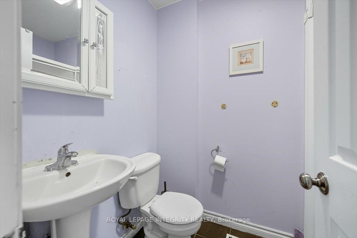 Photo 13 of 1293 Maitland Avenue, Ottawa, Copeland Park — HOMEH