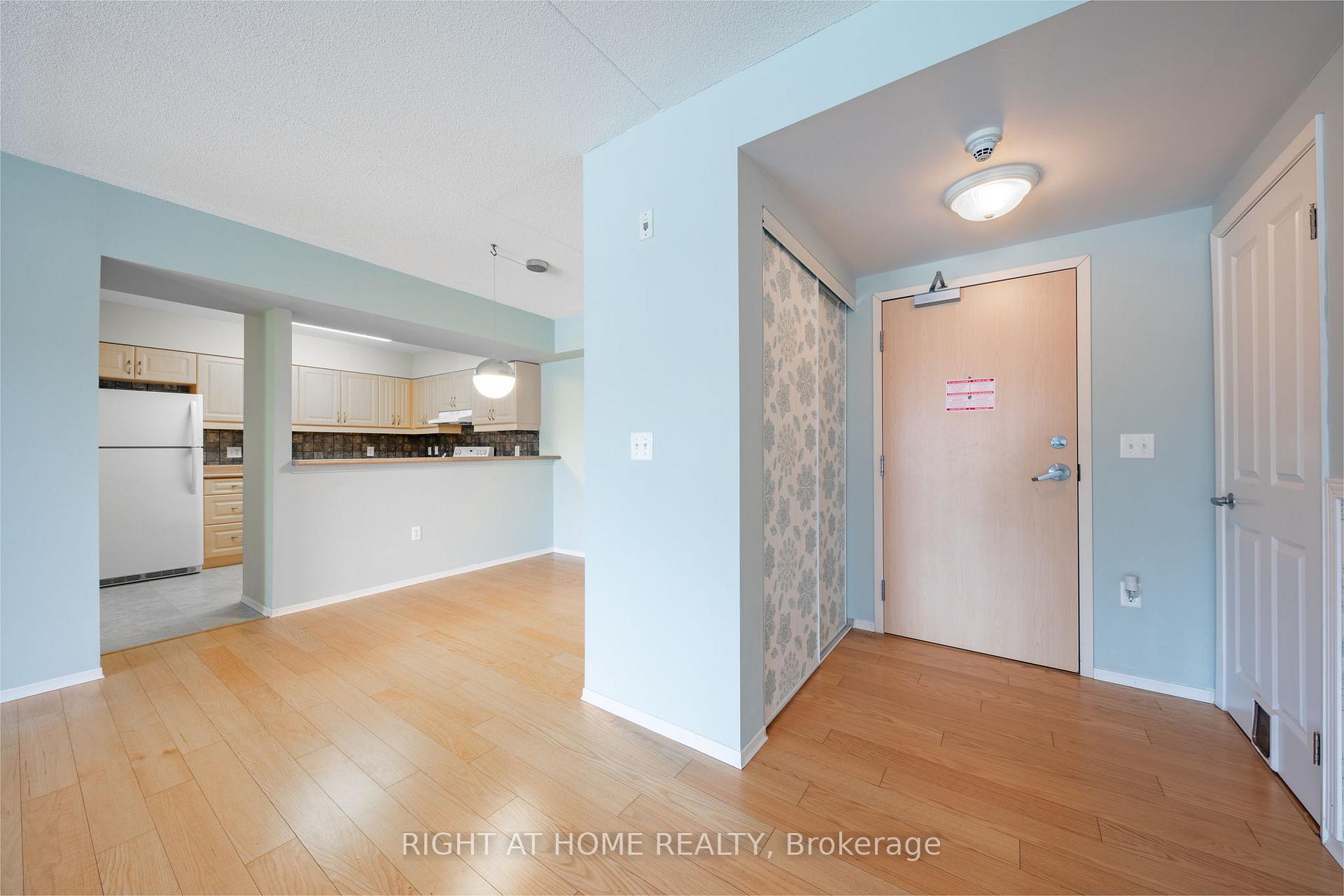 Photo 10 of Unit 208, 333 Lafontaine Road W, Tiny, Rural Tiny — HOMEH