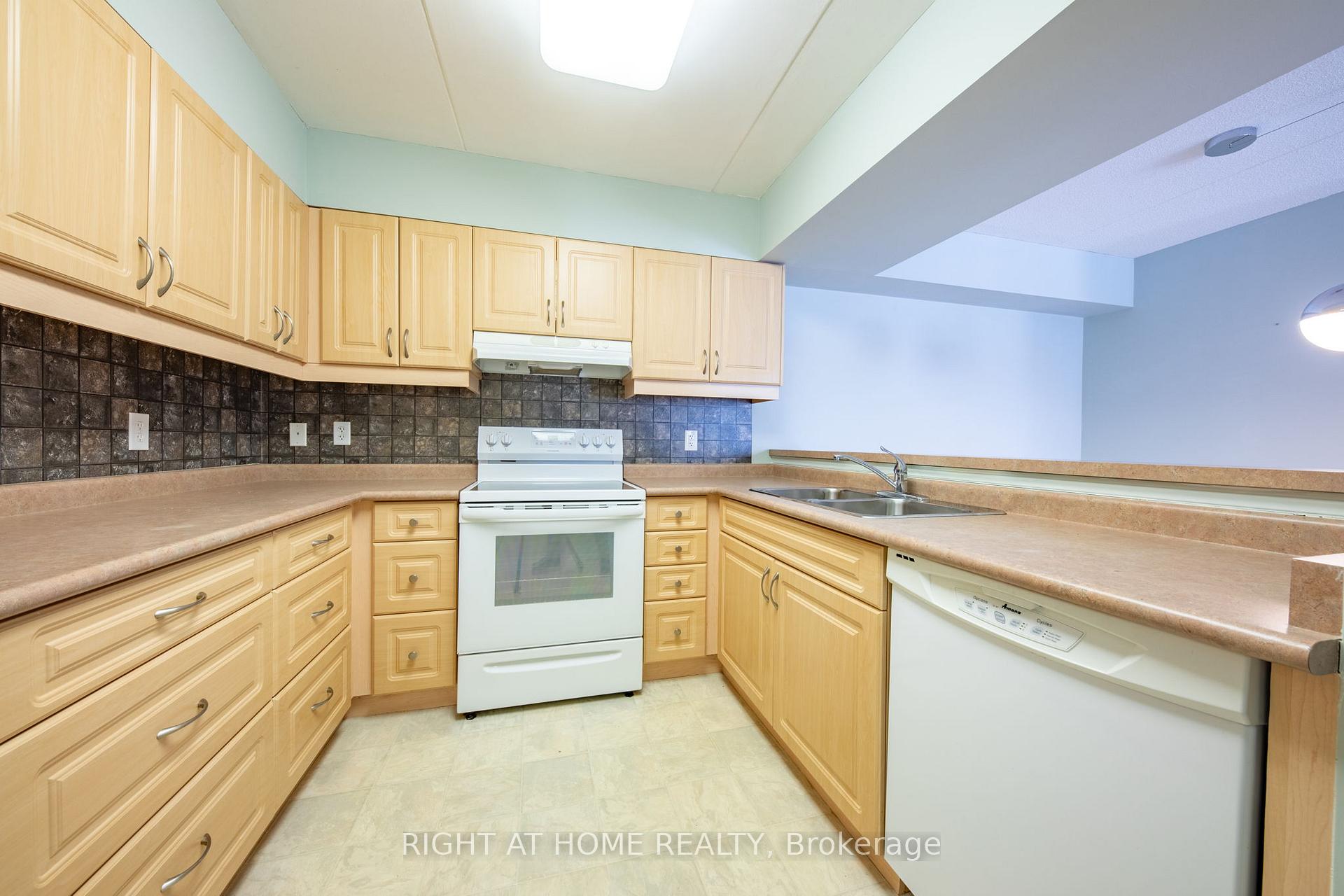 Photo 2 of Unit 208, 333 Lafontaine Road W, Tiny, Rural Tiny — HOMEH