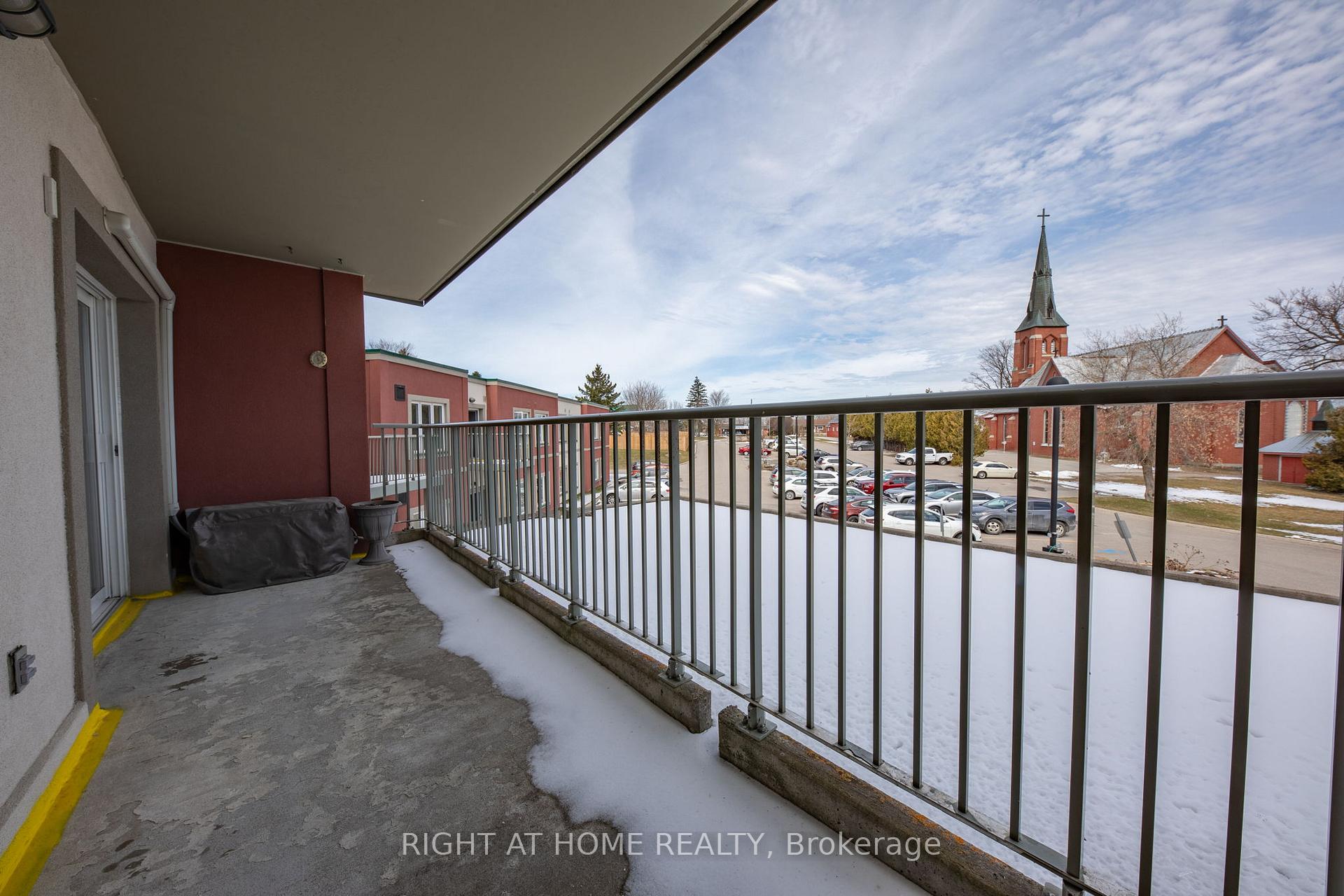 Photo 15 of Unit 208, 333 Lafontaine Road W, Tiny, Rural Tiny — HOMEH