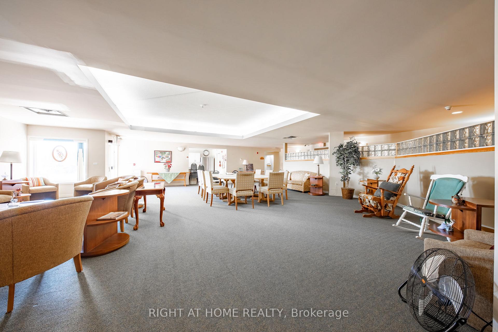 Photo 23 of Unit 208, 333 Lafontaine Road W, Tiny, Rural Tiny — HOMEH