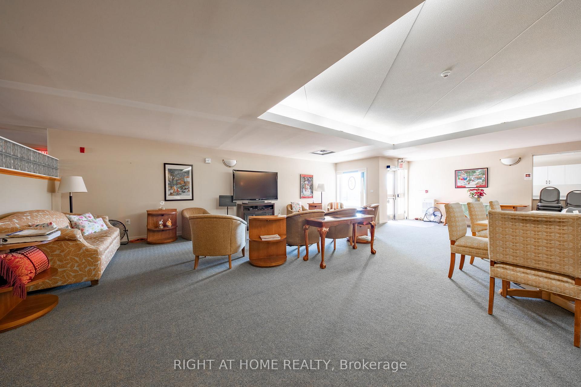 Photo 26 of Unit 208, 333 Lafontaine Road W, Tiny, Rural Tiny — HOMEH