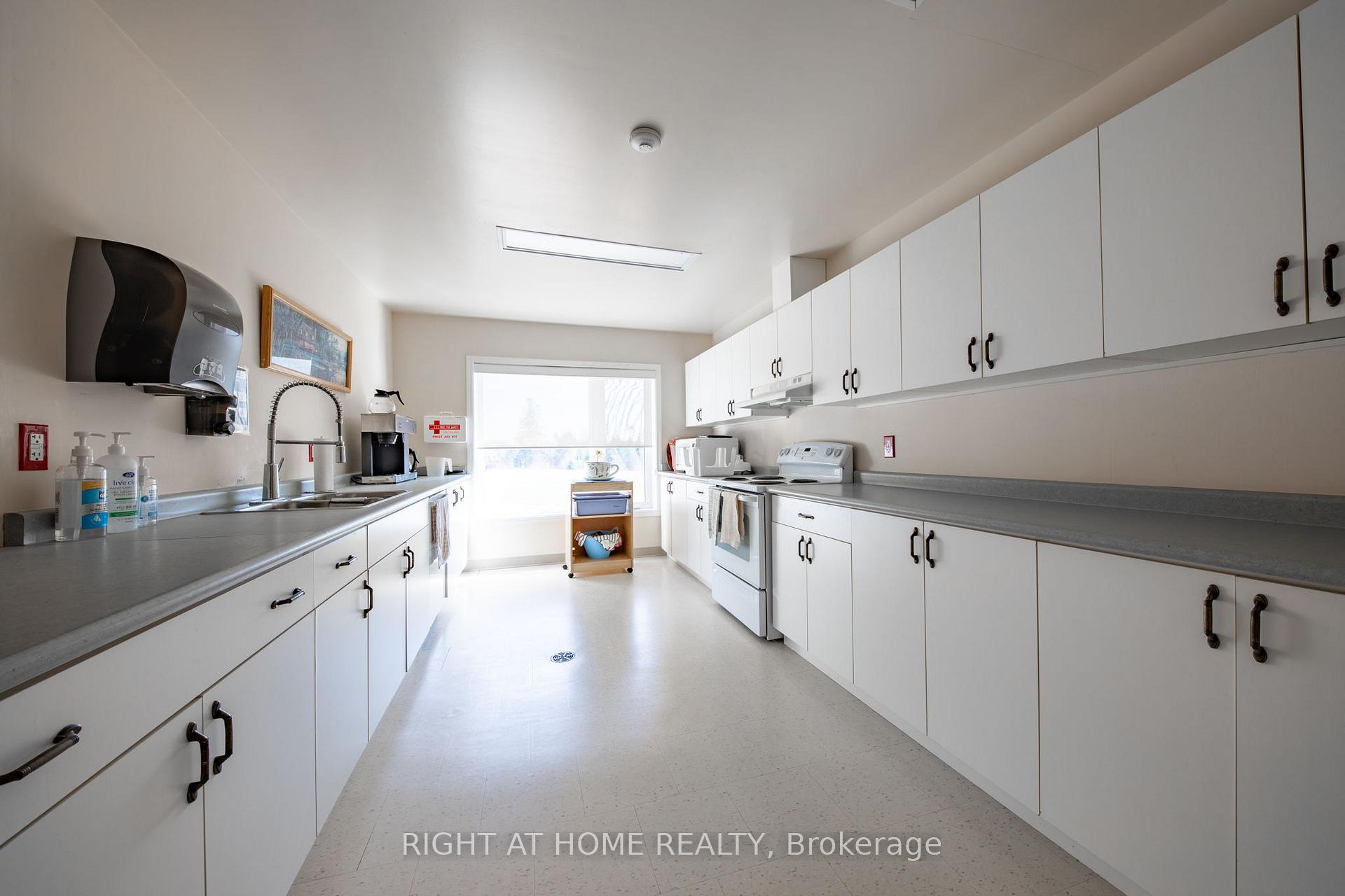 Photo 24 of Unit 208, 333 Lafontaine Road W, Tiny, Rural Tiny — HOMEH