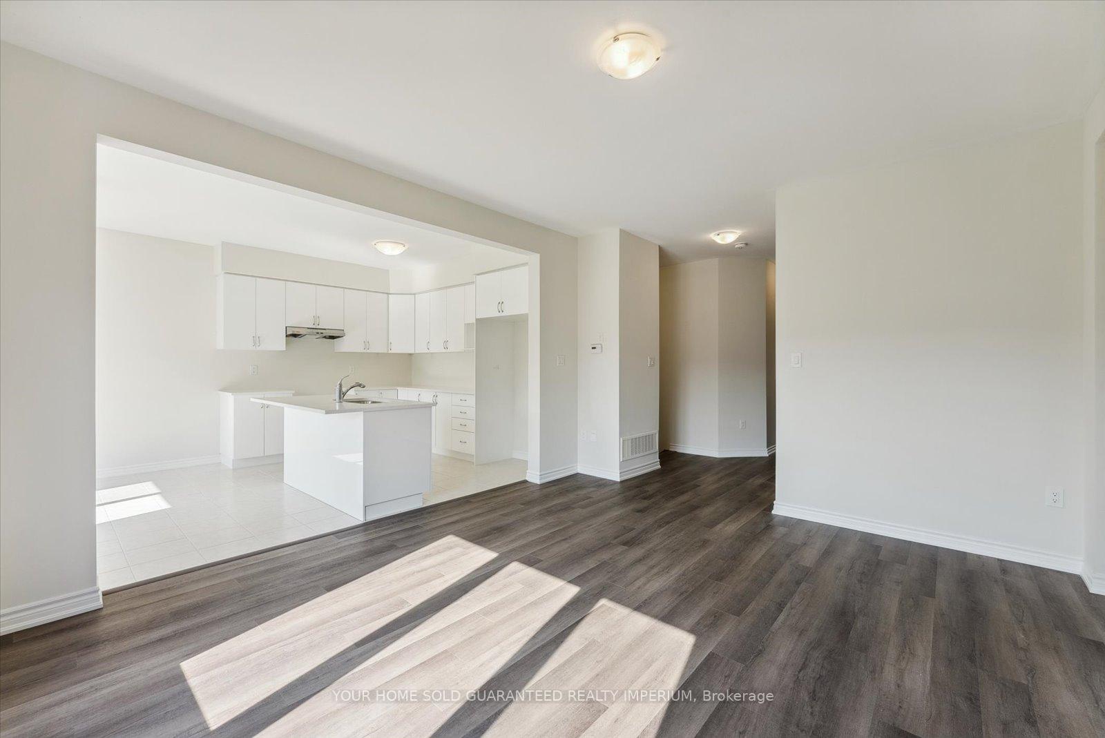 Photo 4 of 430 Beechwood Forest Lane, Gravenhurst, Muskoka (S) — HOMEH