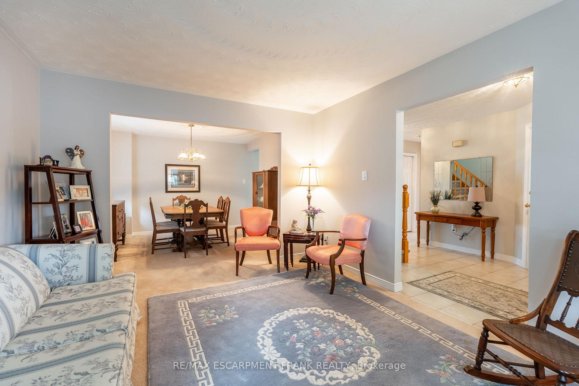 Photo 8 of 168 Sirente Drive, Hamilton, Crerar — HOMEH