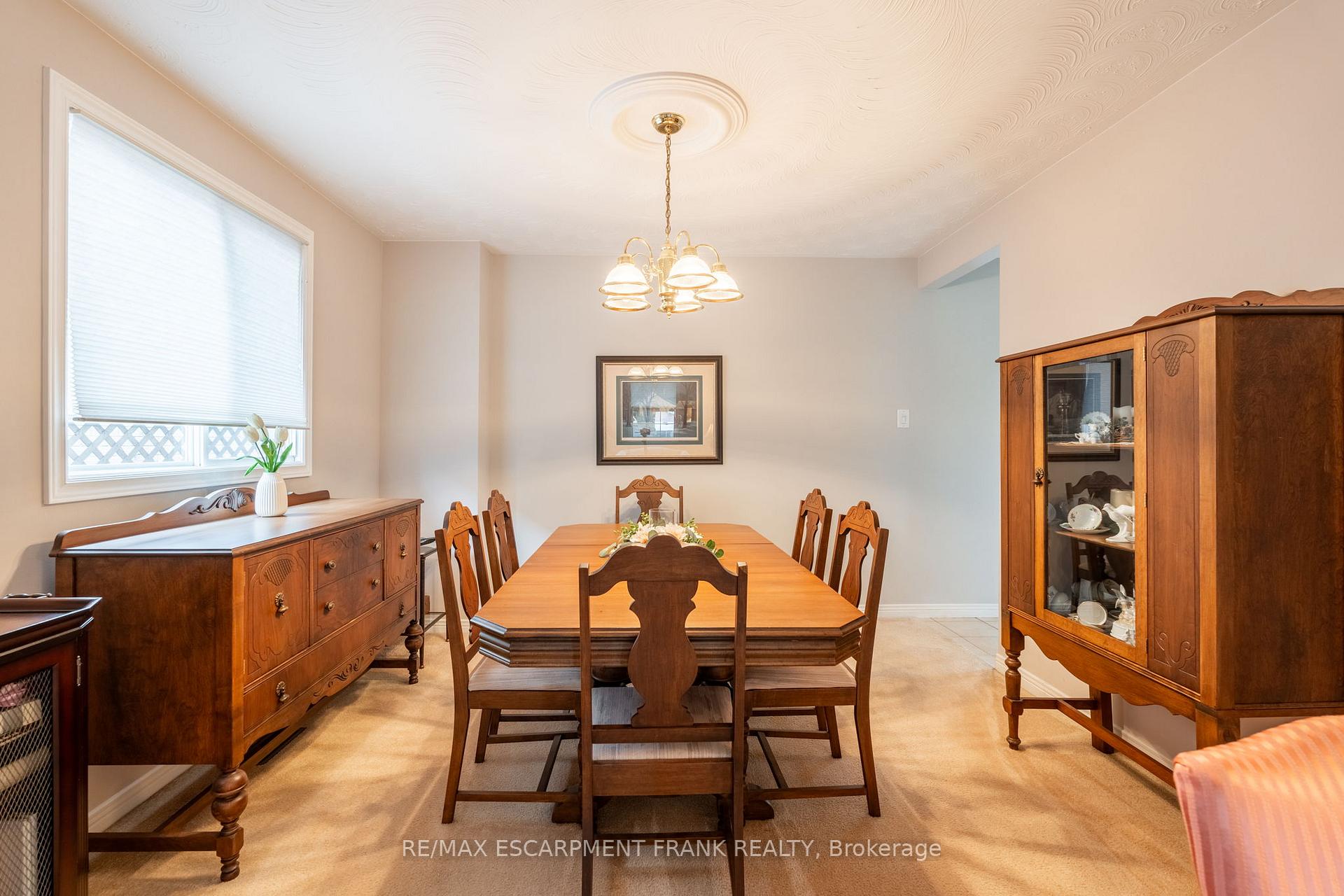 Photo 11 of 168 Sirente Drive, Hamilton, Crerar — HOMEH