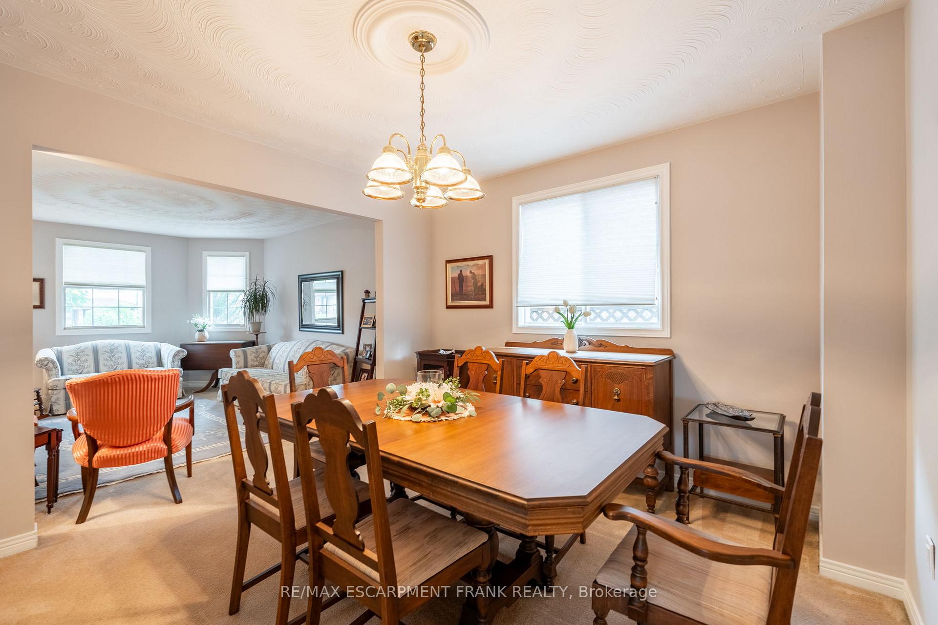 Photo 15 of 168 Sirente Drive, Hamilton, Crerar — HOMEH