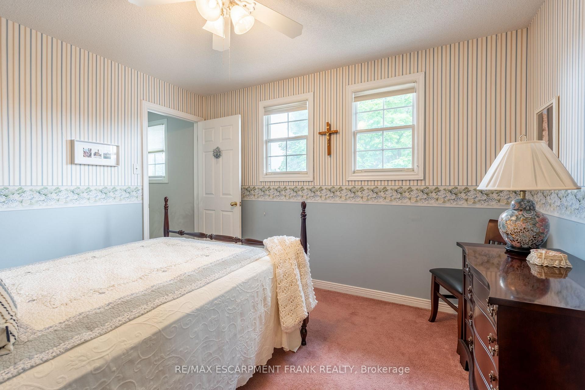Photo 16 of 168 Sirente Drive, Hamilton, Crerar — HOMEH