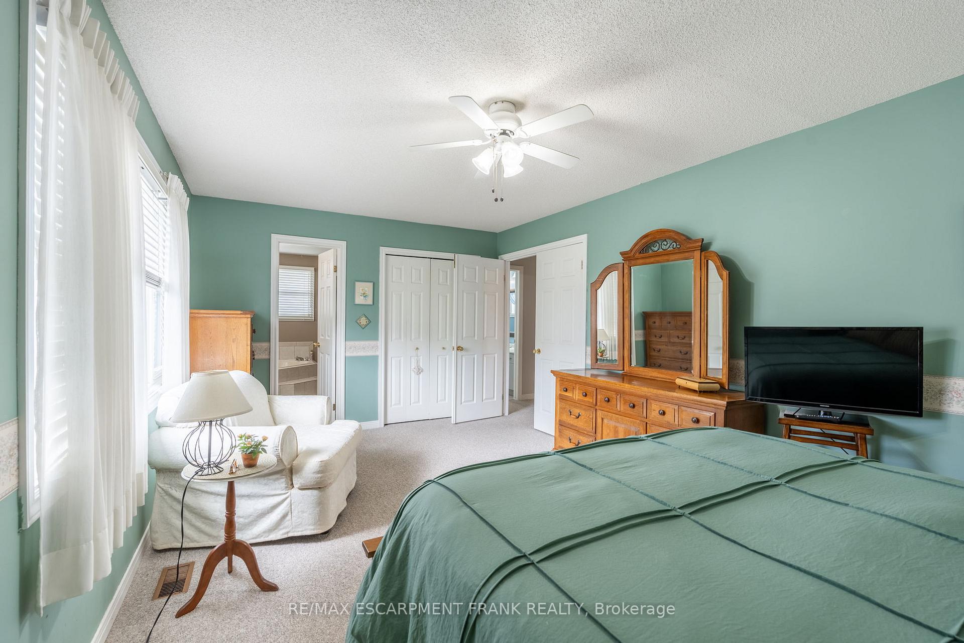 Photo 26 of 168 Sirente Drive, Hamilton, Crerar — HOMEH