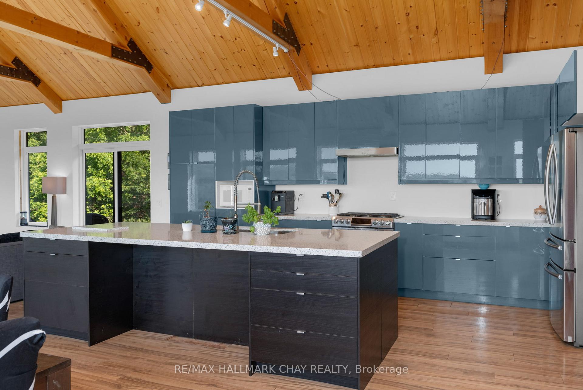Photo 11 of 7724 County Road 9, Clearview, Creemore — HOMEH