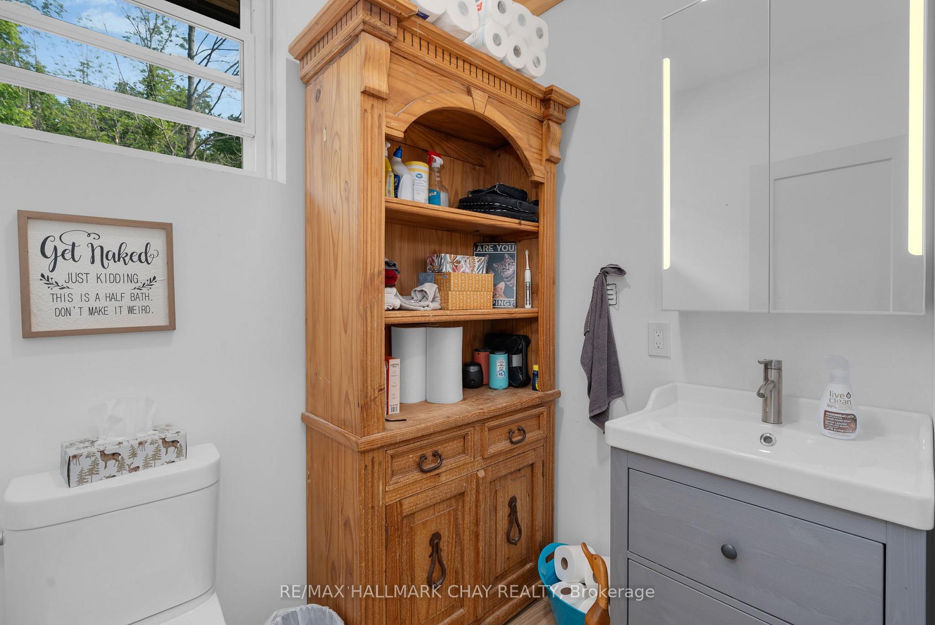 Photo 17 of 7724 County Road 9, Clearview, Creemore — HOMEH