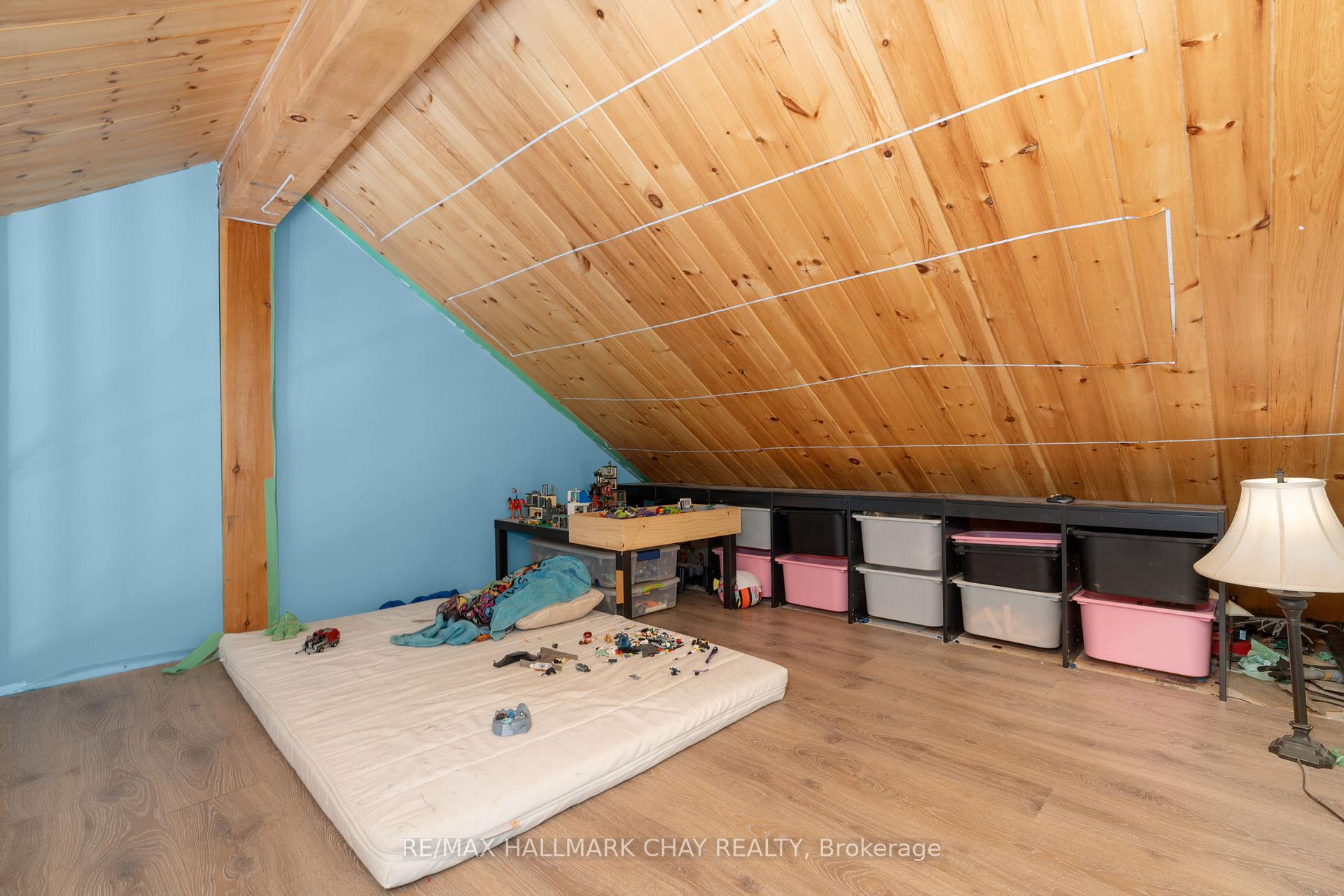 Photo 18 of 7724 County Road 9, Clearview, Creemore — HOMEH