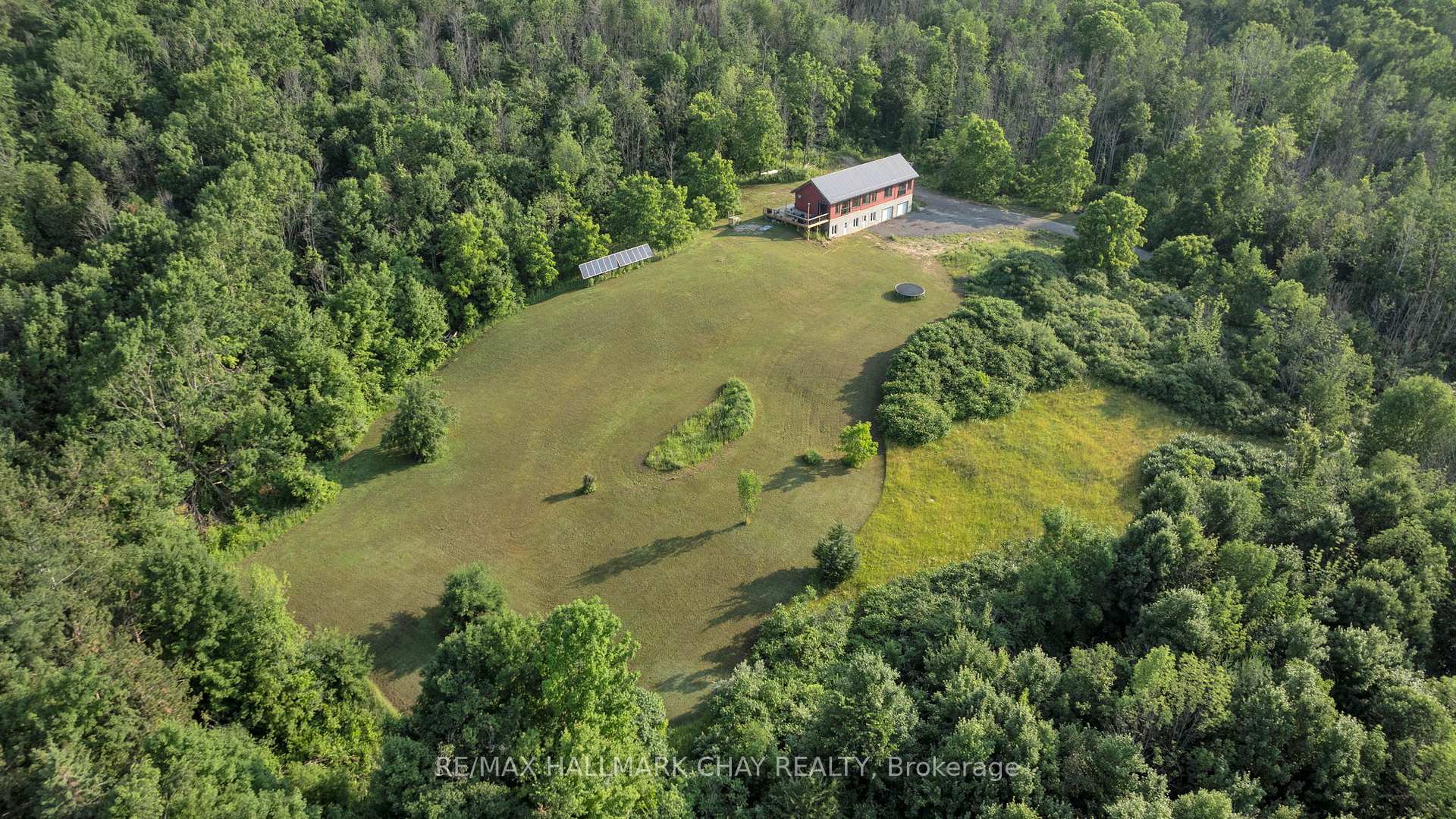 Photo 39 of 7724 County Road 9, Clearview, Creemore — HOMEH