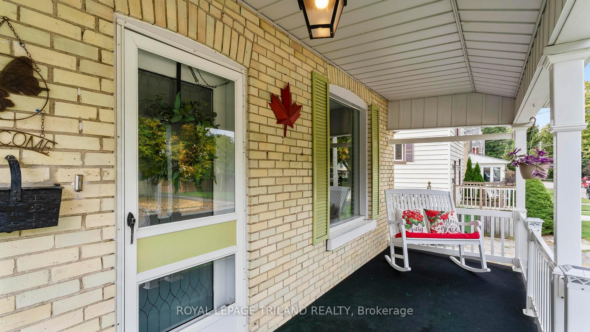 Photo 26 of 19 Cedar Street, St. Thomas — HOMEH
