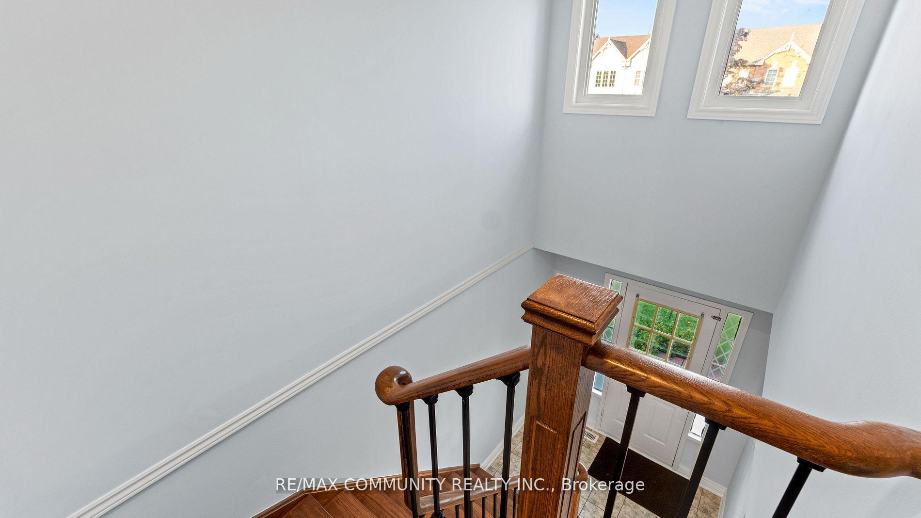 Photo 20 of 1772 Woodgate Trail, Oshawa, Samac — HOMEH
