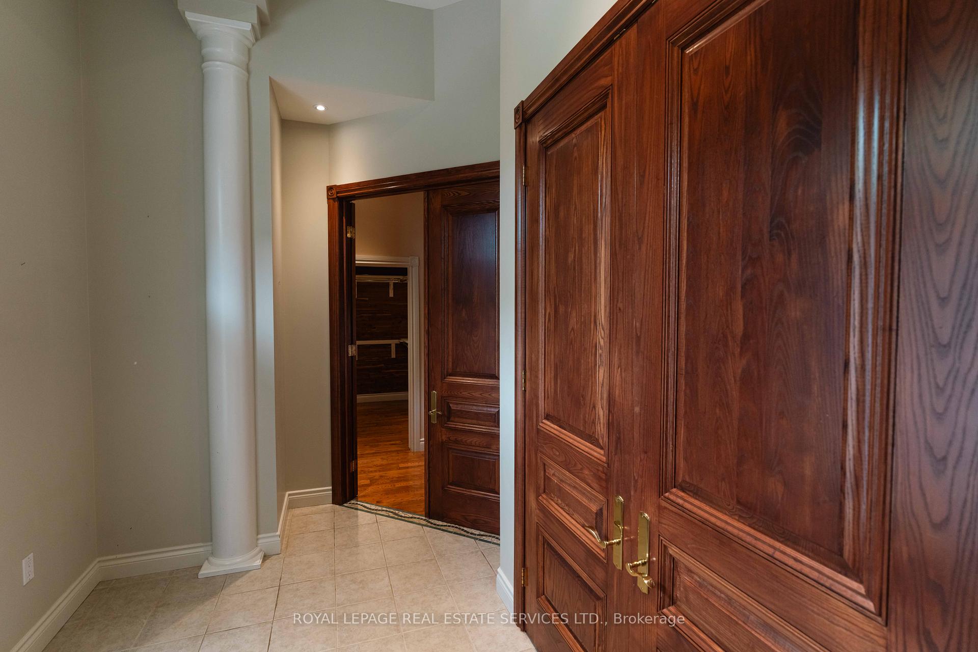 Photo 9 of 238 Wilderness Drive, Hamilton, Ancaster — HOMEH
