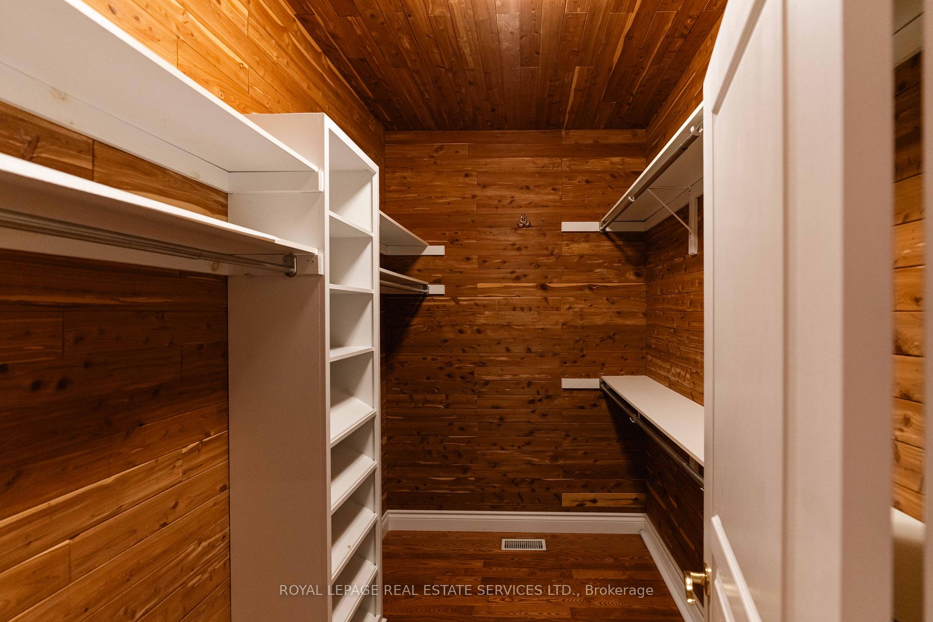 Photo 14 of 238 Wilderness Drive, Hamilton, Ancaster — HOMEH