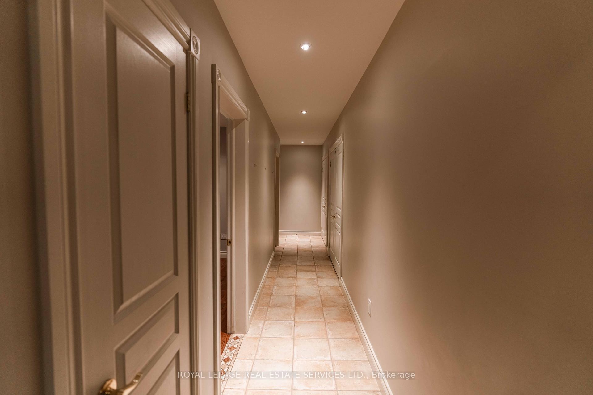 Photo 31 of 238 Wilderness Drive, Hamilton, Ancaster — HOMEH