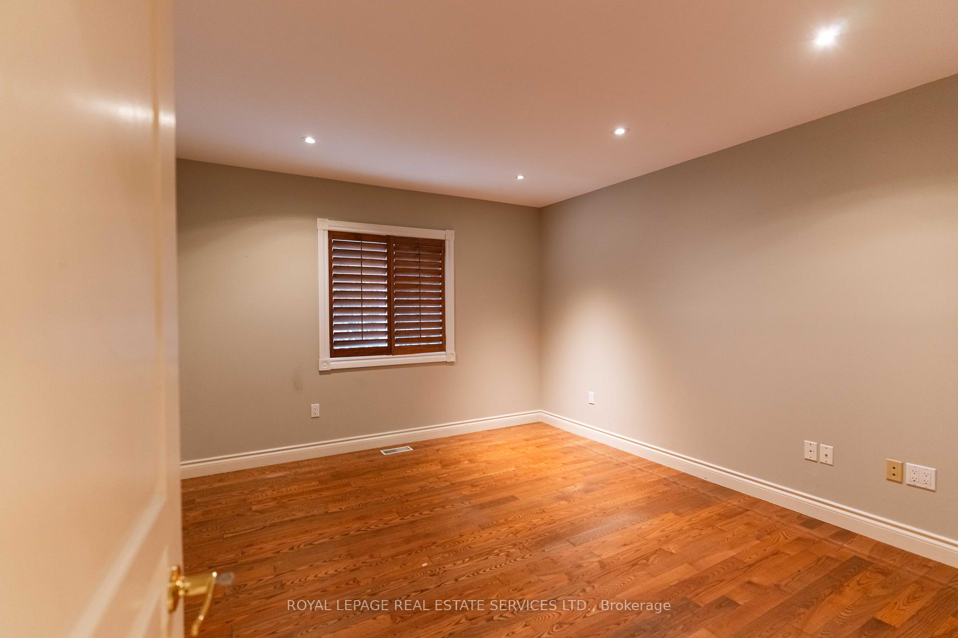 Photo 49 of 238 Wilderness Drive, Hamilton, Ancaster — HOMEH